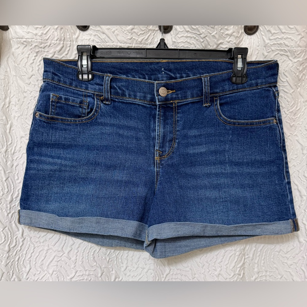 Old Navy Cuffed Denim Shorts - Size 6